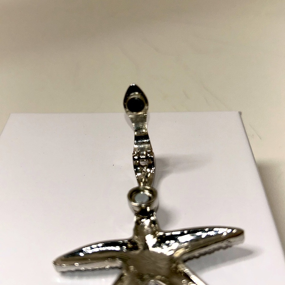 RMN vintage star fish pendant magnetic clasp silver tone clear rhineston… - Picture 4 of 5
